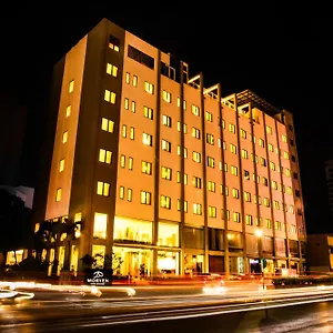 4* Hotel Wonder